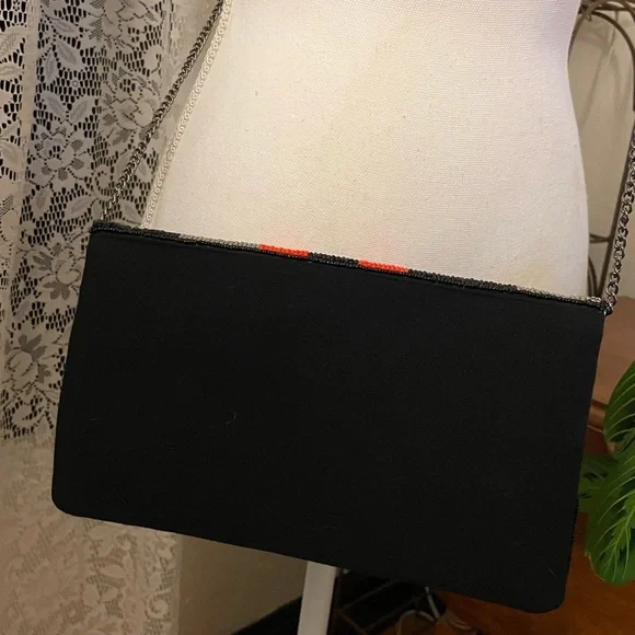 Beaded Bee Clutch Crossbody insect - Picture 6 of 6